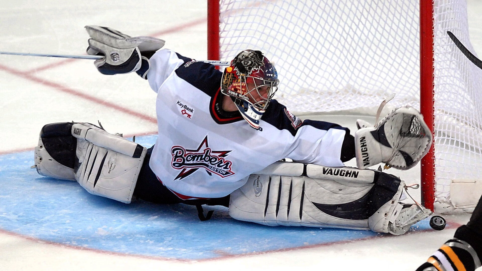 探秘赛道：隐藏的险点与潜在的危机区域，赛道示意图